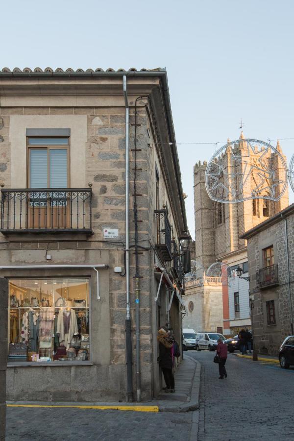 Apartamentos Turisticos Avila La Catedral מראה חיצוני תמונה